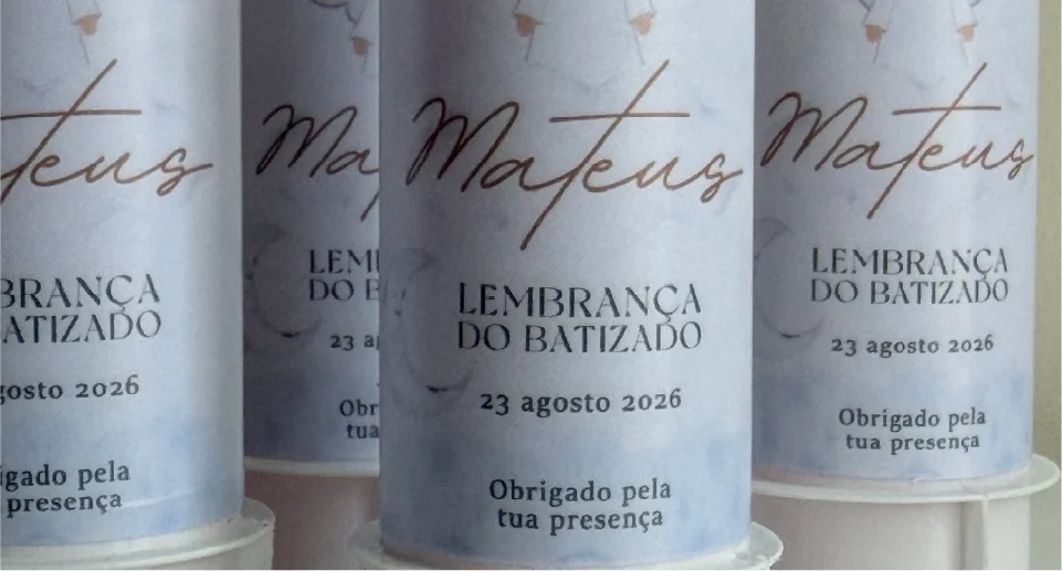 Tubos de bolas de sabão personalizados com o nome Mateus.